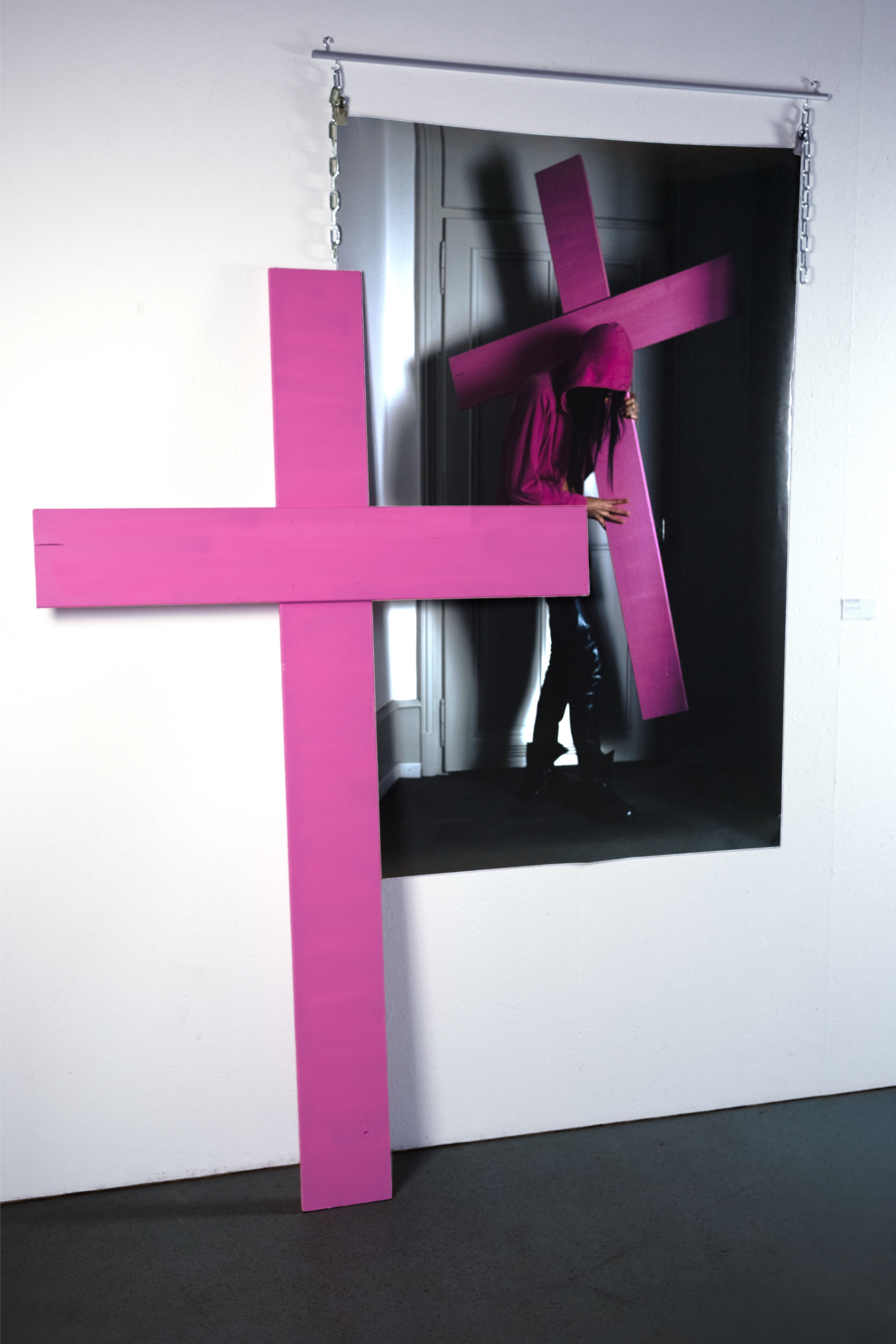 candy-calvary-instal